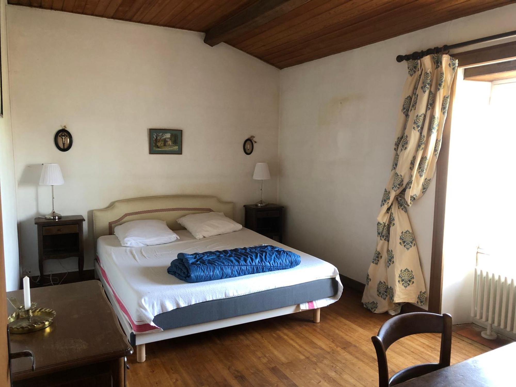 La Vieille Cure, Spa, Wifi A 20 Min Des Plages La Jonchere Zewnętrze zdjęcie